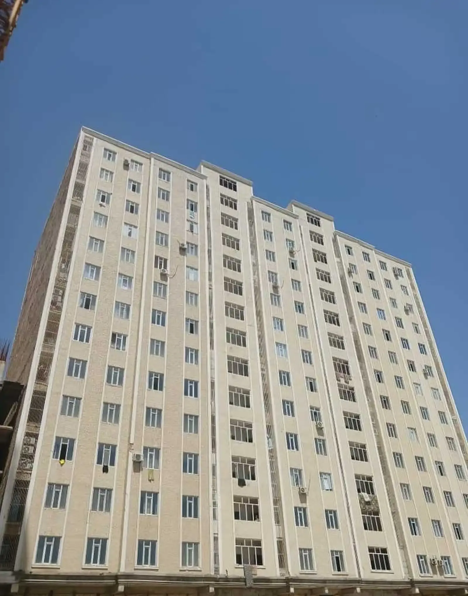 2-комн. квартира, 13 этаж, 75м², Гипрозем пеши дехконбозор