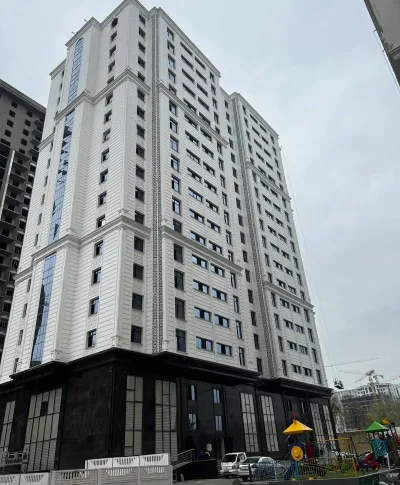 2-комн. квартира, 18 этаж, 53 м², Шохмансур Зелёный