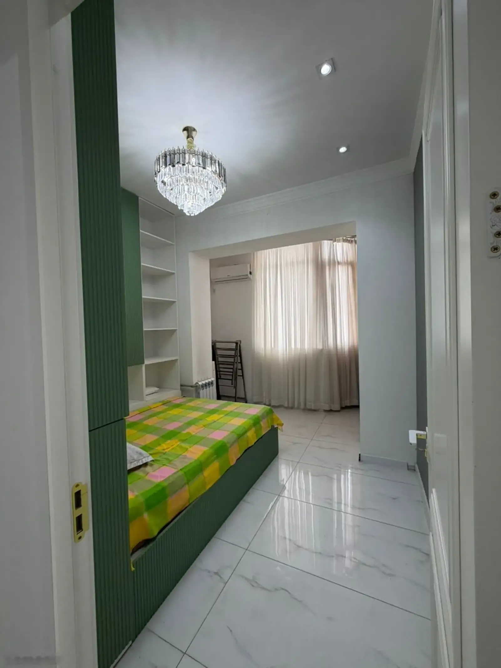 2-комн. квартира, 18 этаж, 115м², Опера и балет