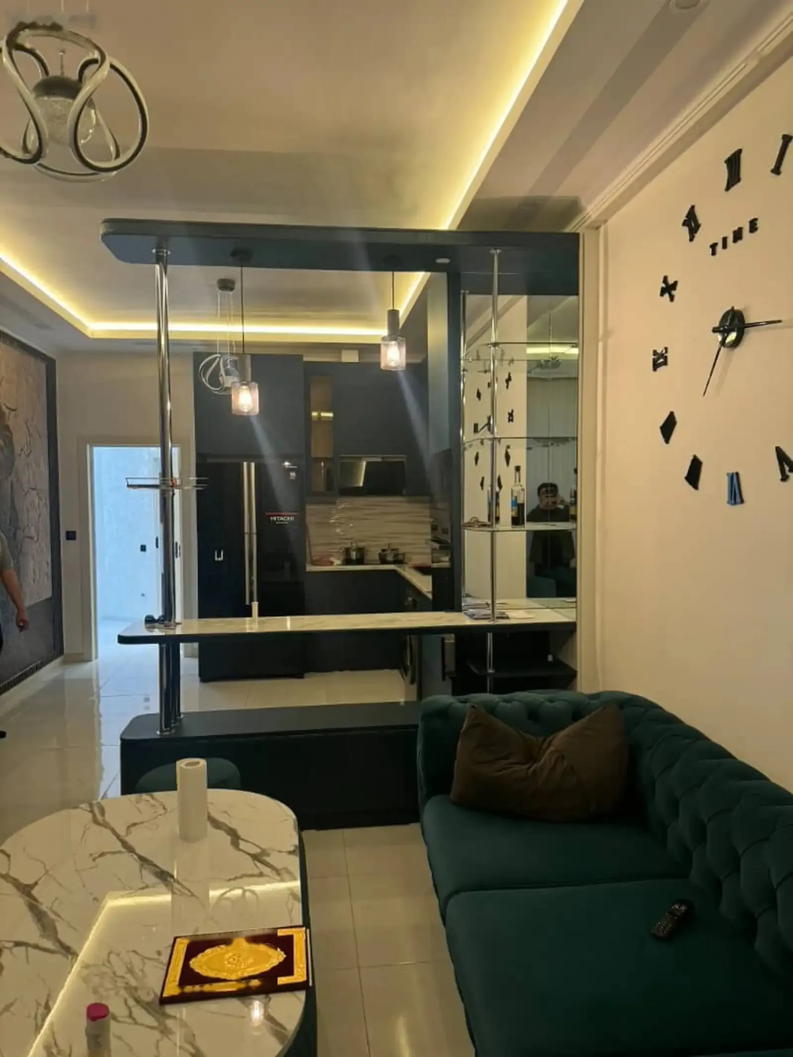 3-комн. квартира, 18 этаж, 125м², дом печати