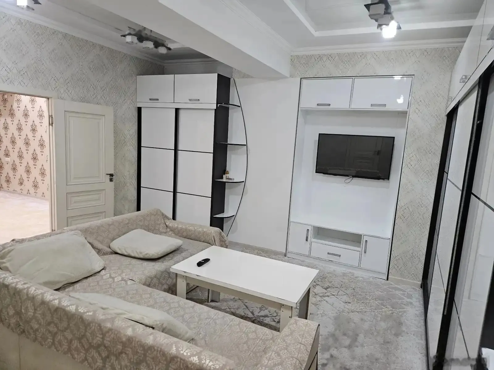 2-комн. квартира, 7 этаж, 76м², Сино