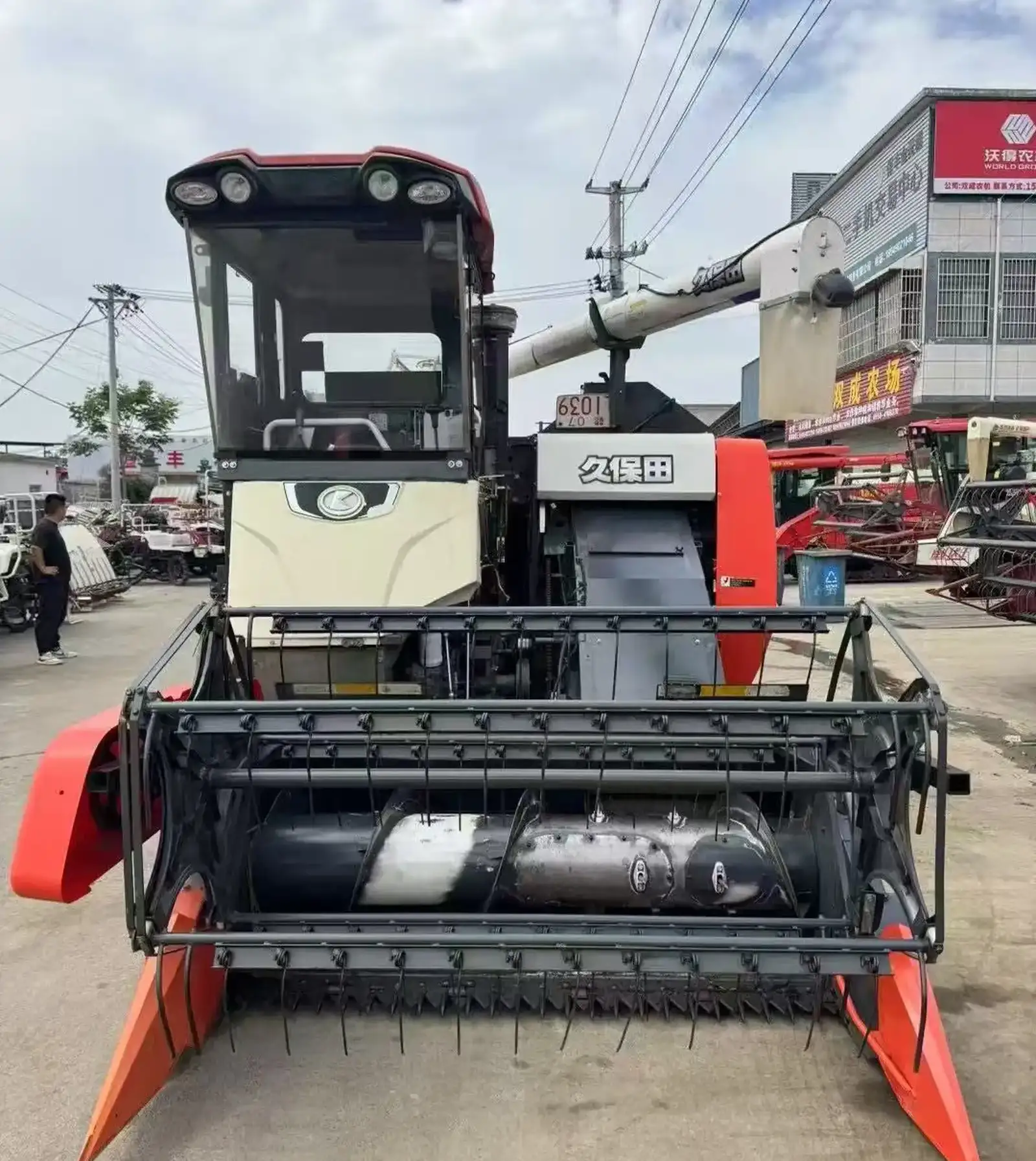 Комбайн Kubota CX100Q -S