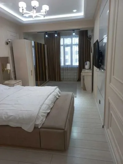 3-комн. квартира, 10 этаж, 128м², Шохмансур, повороти аэрапорт