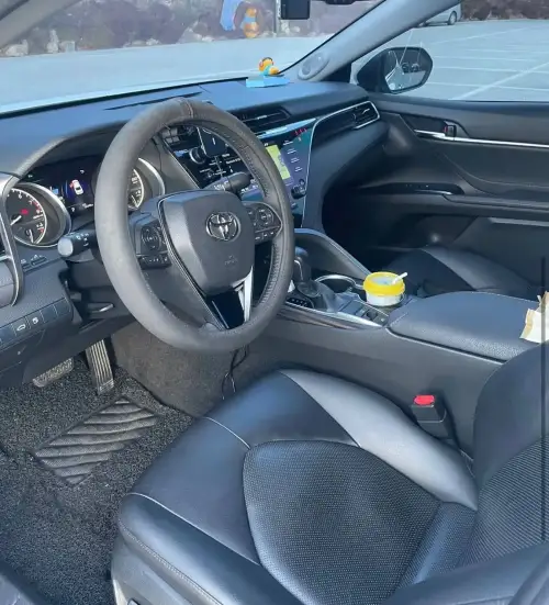Toyota Camry,