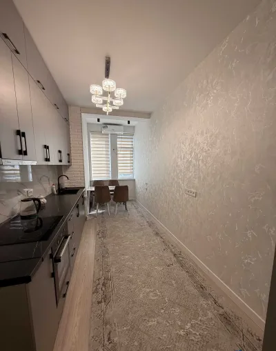 2-комн. квартира, 12 этаж, 77м², Овир