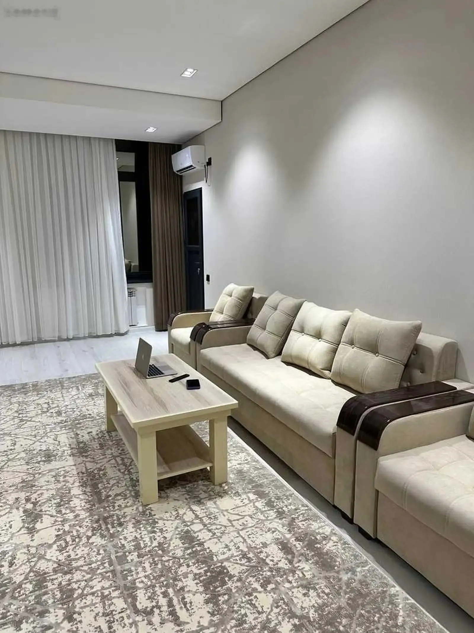 2-комн. квартира, 3 этаж, 94м², цум