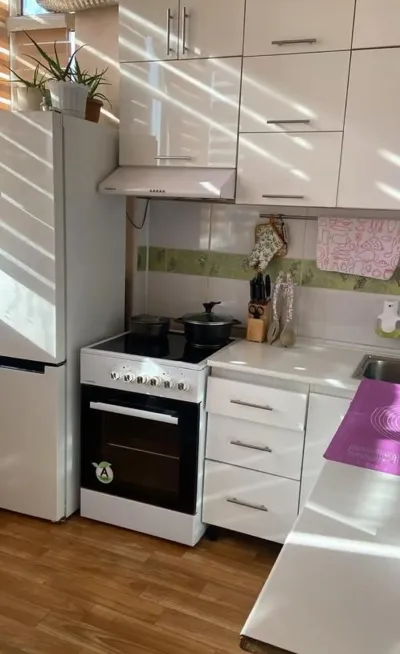 2-комн. квартира, 9 этаж, 70м², Шохмансур