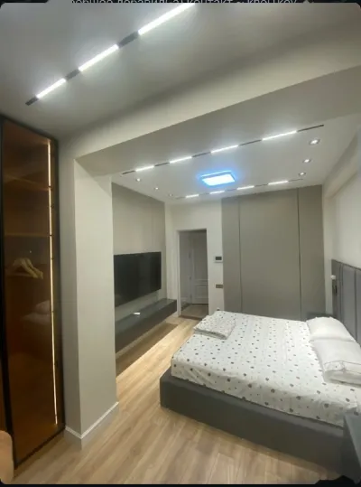3-комн. квартира, 2 этаж, 130м², Текстиль