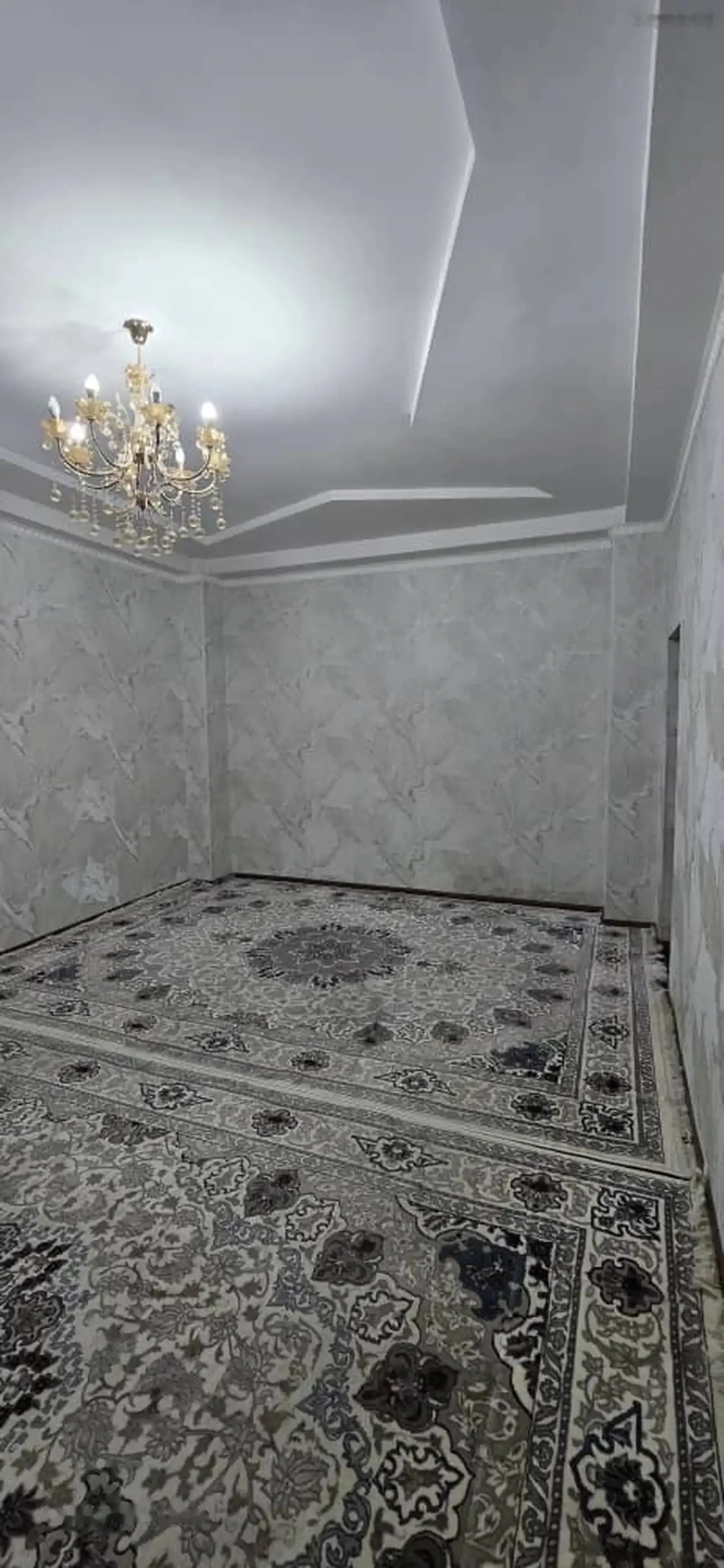 3-комн. квартира, 3 этаж, 92м², ориениир мехргон пеши мактаби