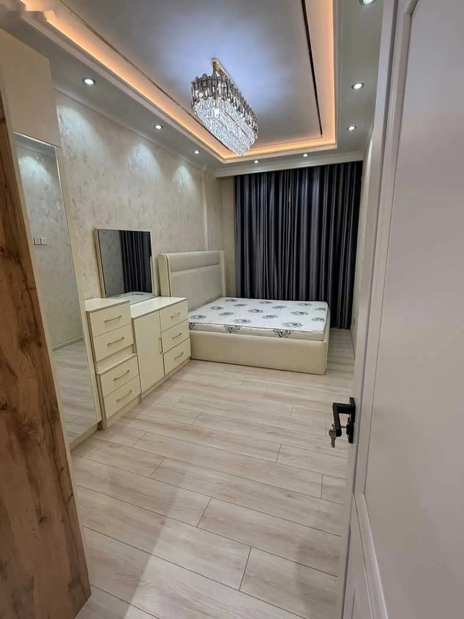 2-комн. квартира, 2 этаж, 65м², Кольцовой 82 автосалон Haval