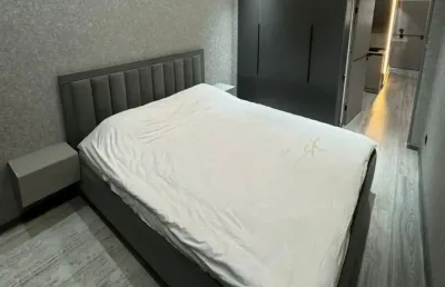 2-комн. квартира, 18 этаж, 80м², Шохмансур