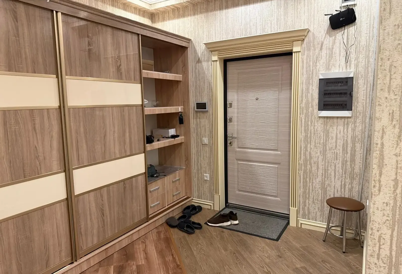 4-комн. квартира, 7 этаж, 110 м², Зеленый, Регус, Волна