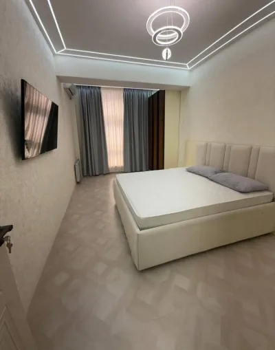 2-комн. квартира, 12 этаж, 63 м², 103 мкр, Сияриен