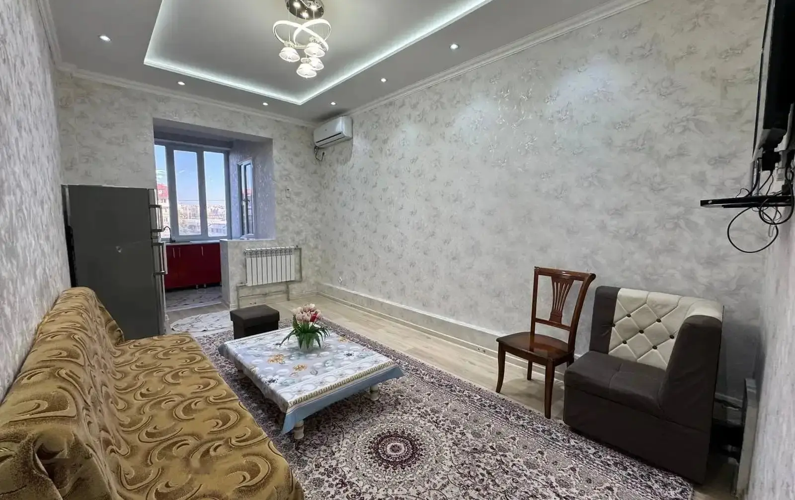 2-комн. квартира, 3 этаж, 72м², Сино