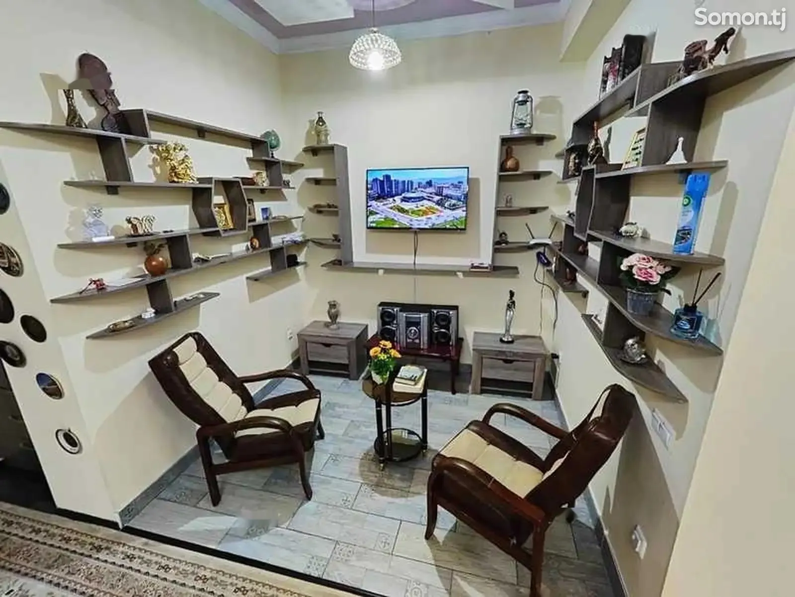2-комн. квартира, 5 этаж, 74м², Рудаки