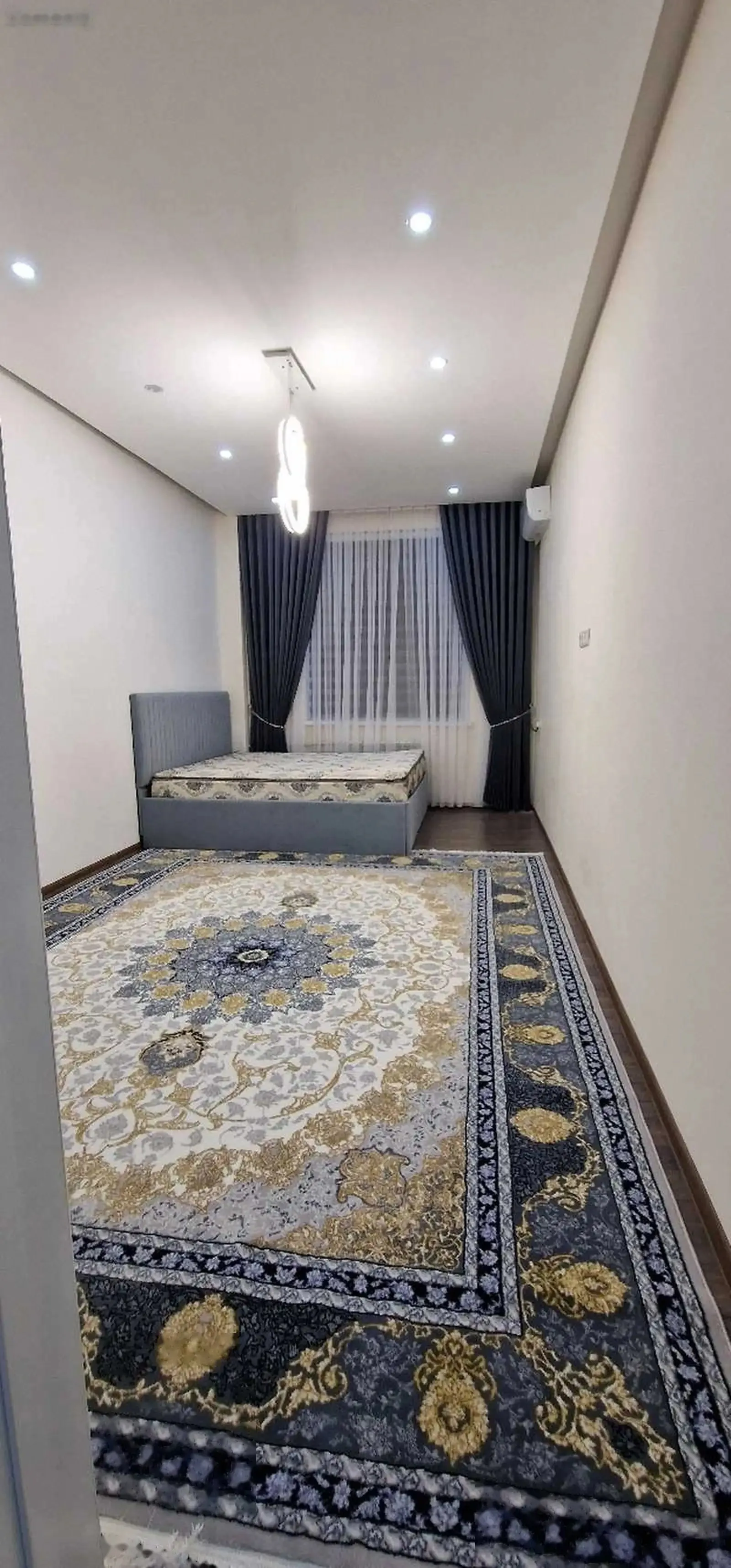 3-комн. квартира, 12 этаж, 125м², 102мкр