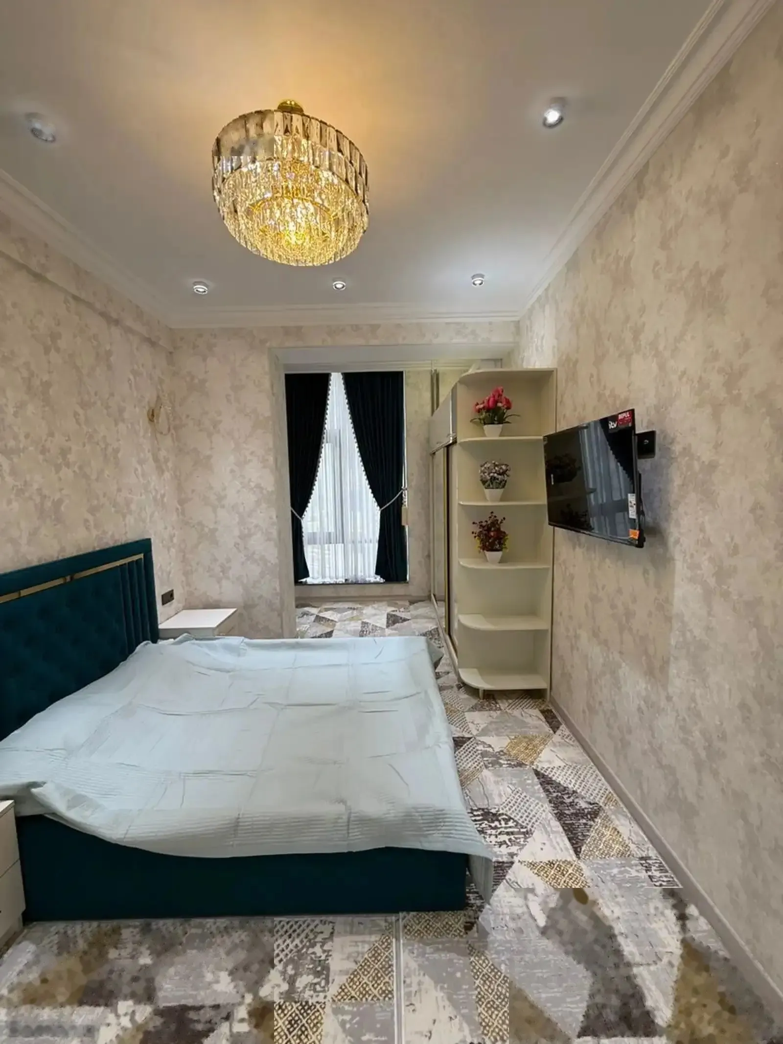 2-комн. квартира, 6 этаж, 73м², И.Сомони, городок Сафо, Пединститут