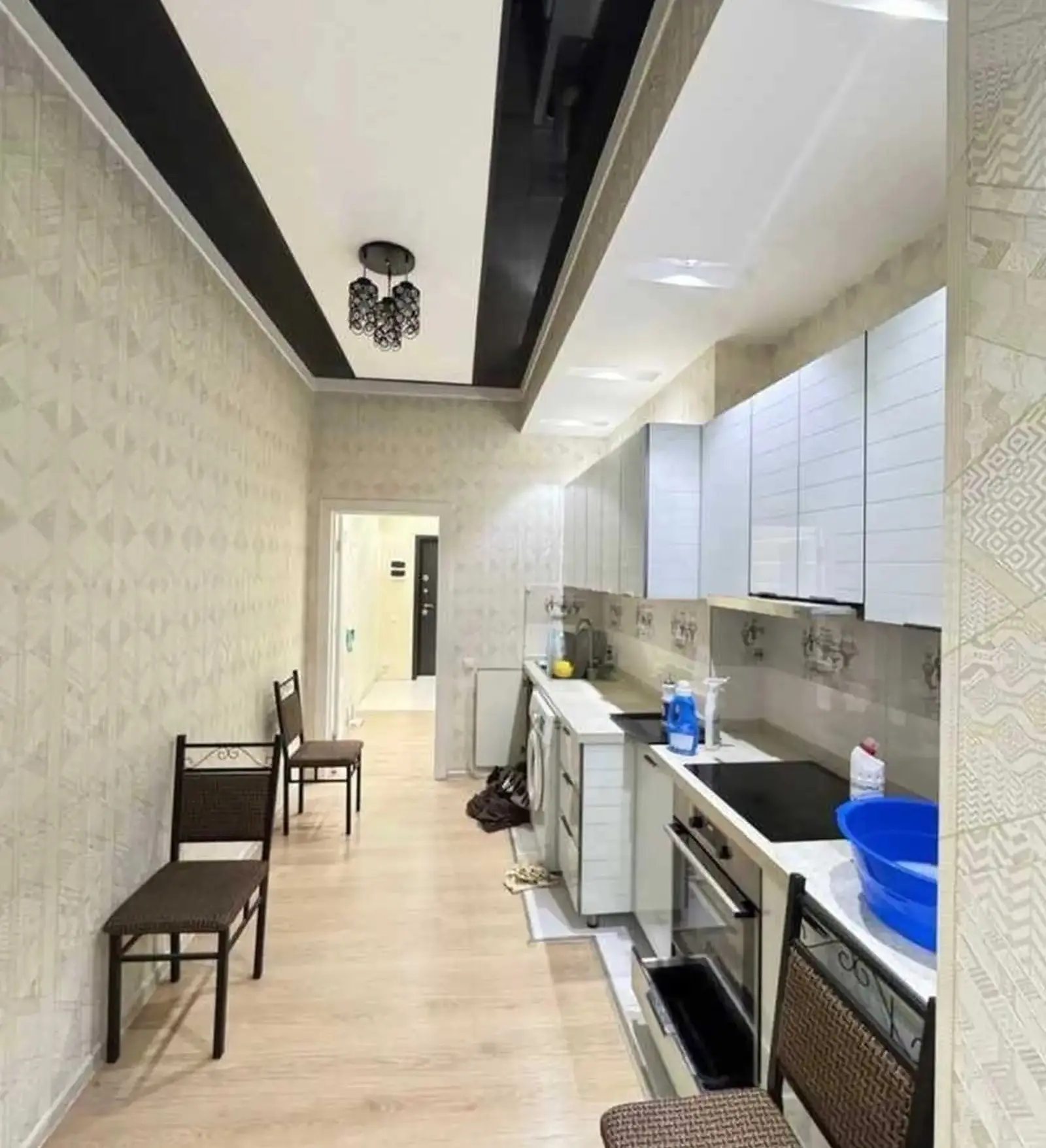 3-комн. квартира, 2 этаж, 105м², Сино