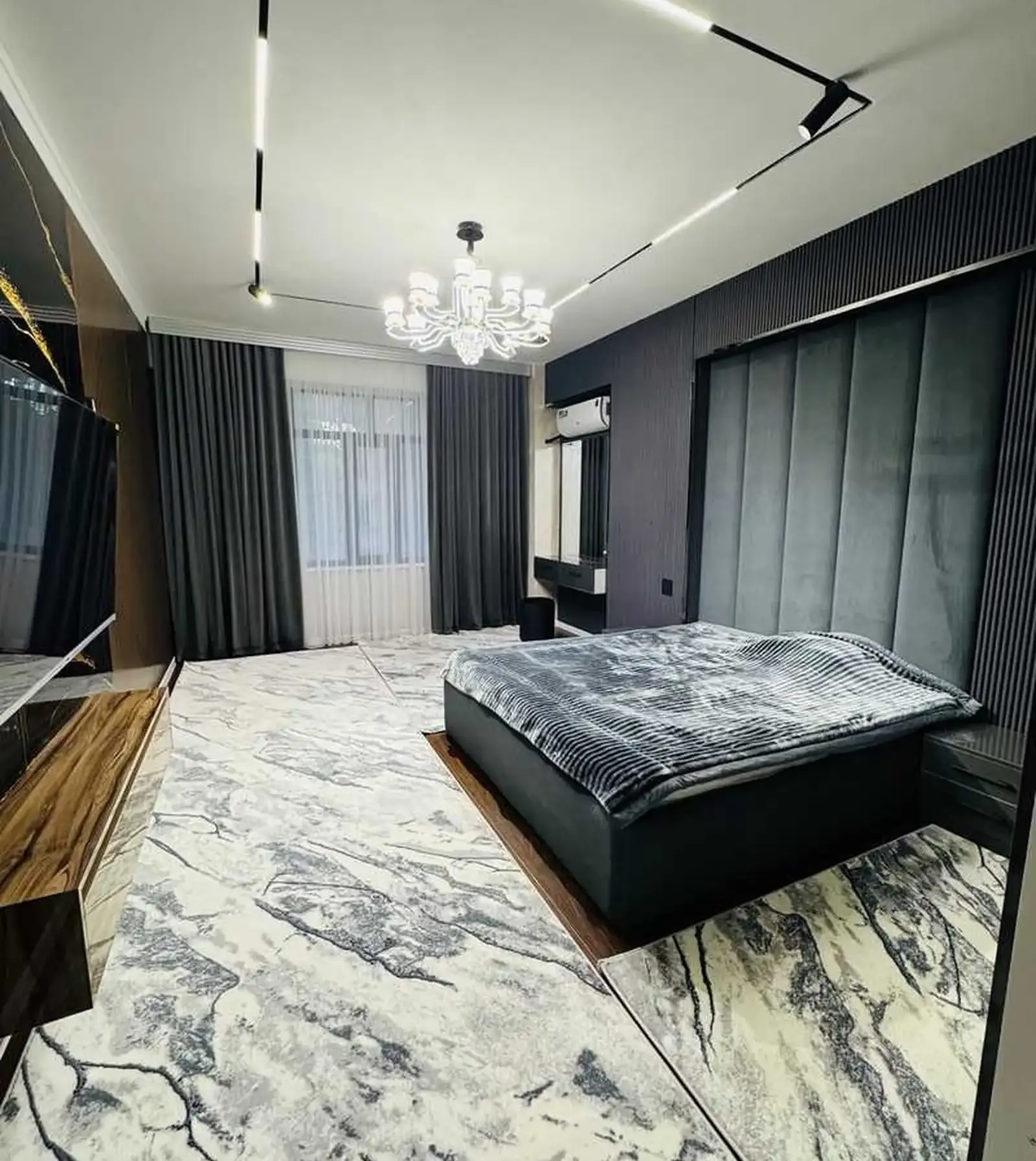 3-комн. квартира, 10 этаж, 92 м², И Сомони дом печать Пайкар