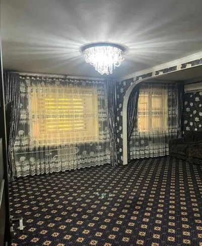 4-комн. квартира, 2 этаж, 100м², Сино