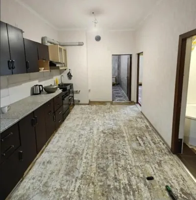 3-комн. квартира, 10 этаж, 61м², Шохмансур