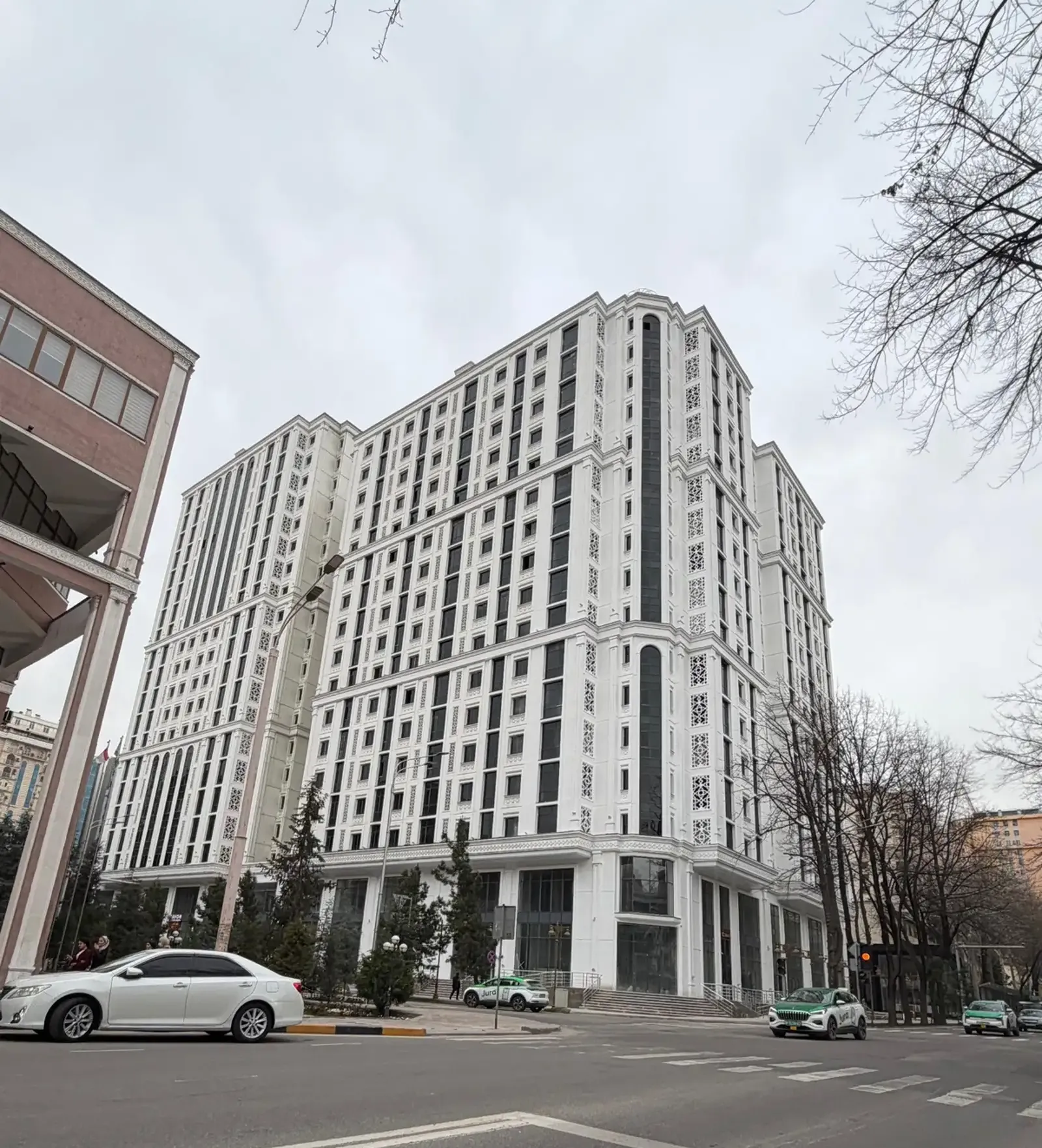 3-комн. квартира, 12 этаж, 126 м², Славянский