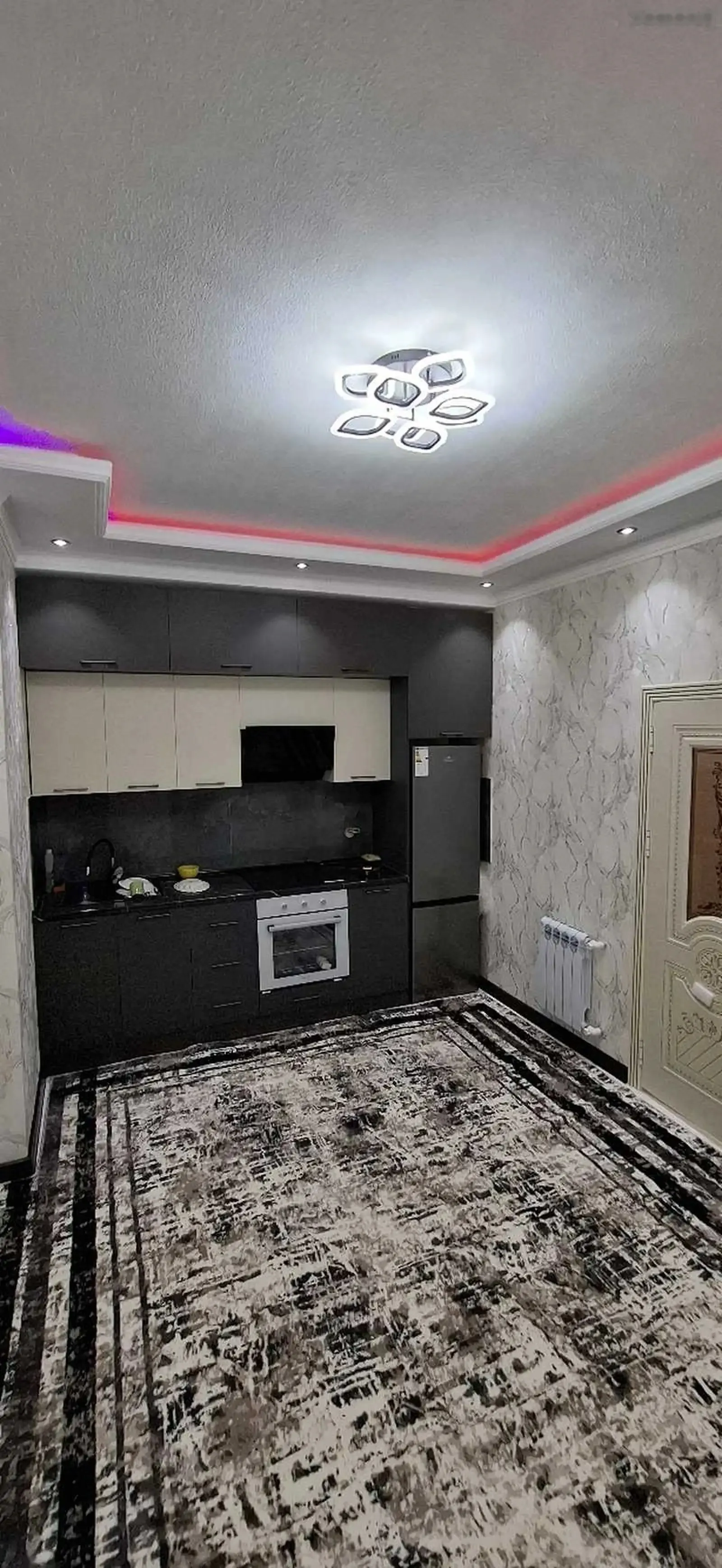 2-комн. квартира, 6 этаж, 67м², напротив Hilton