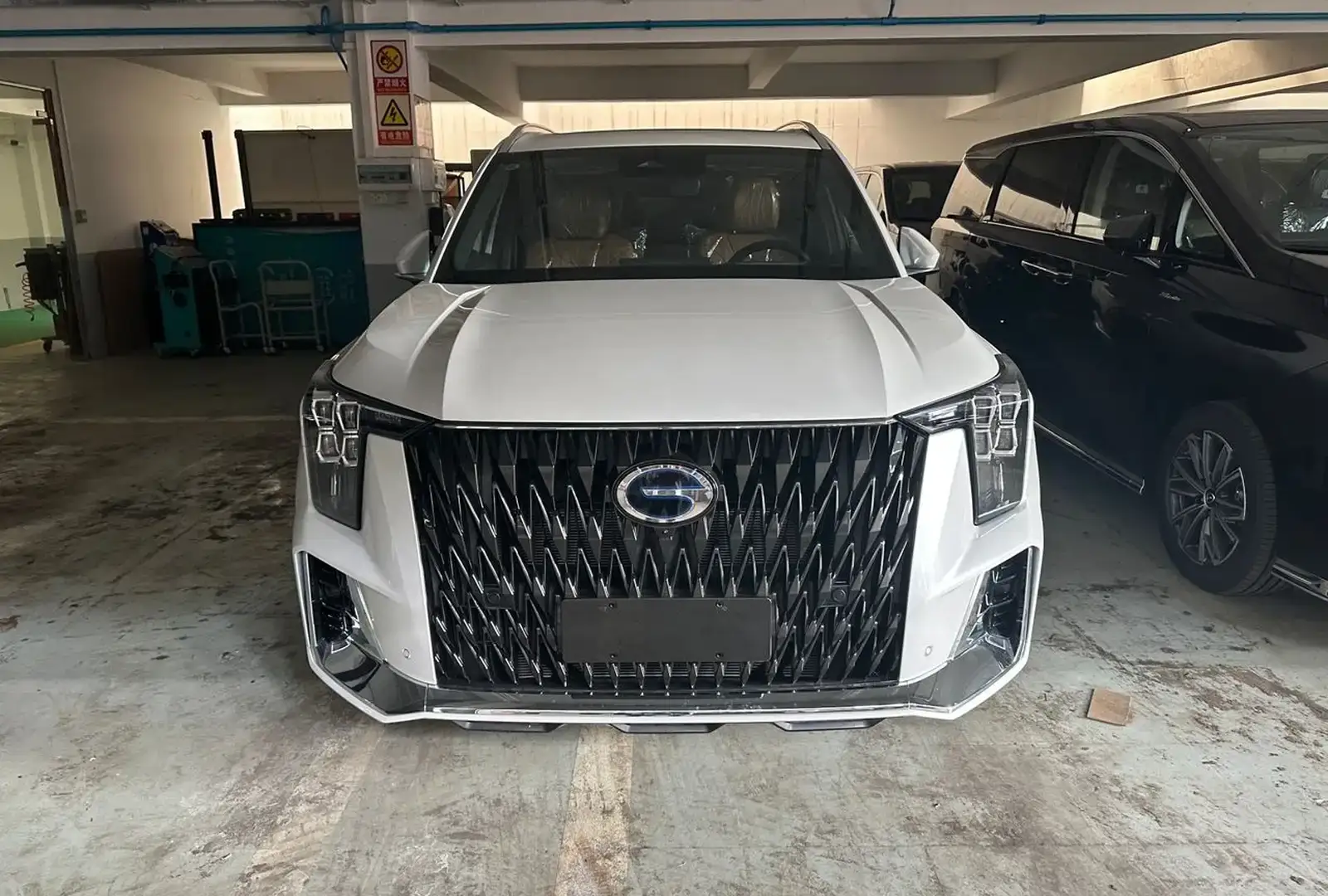 GAC Trumpchi GS8 2025