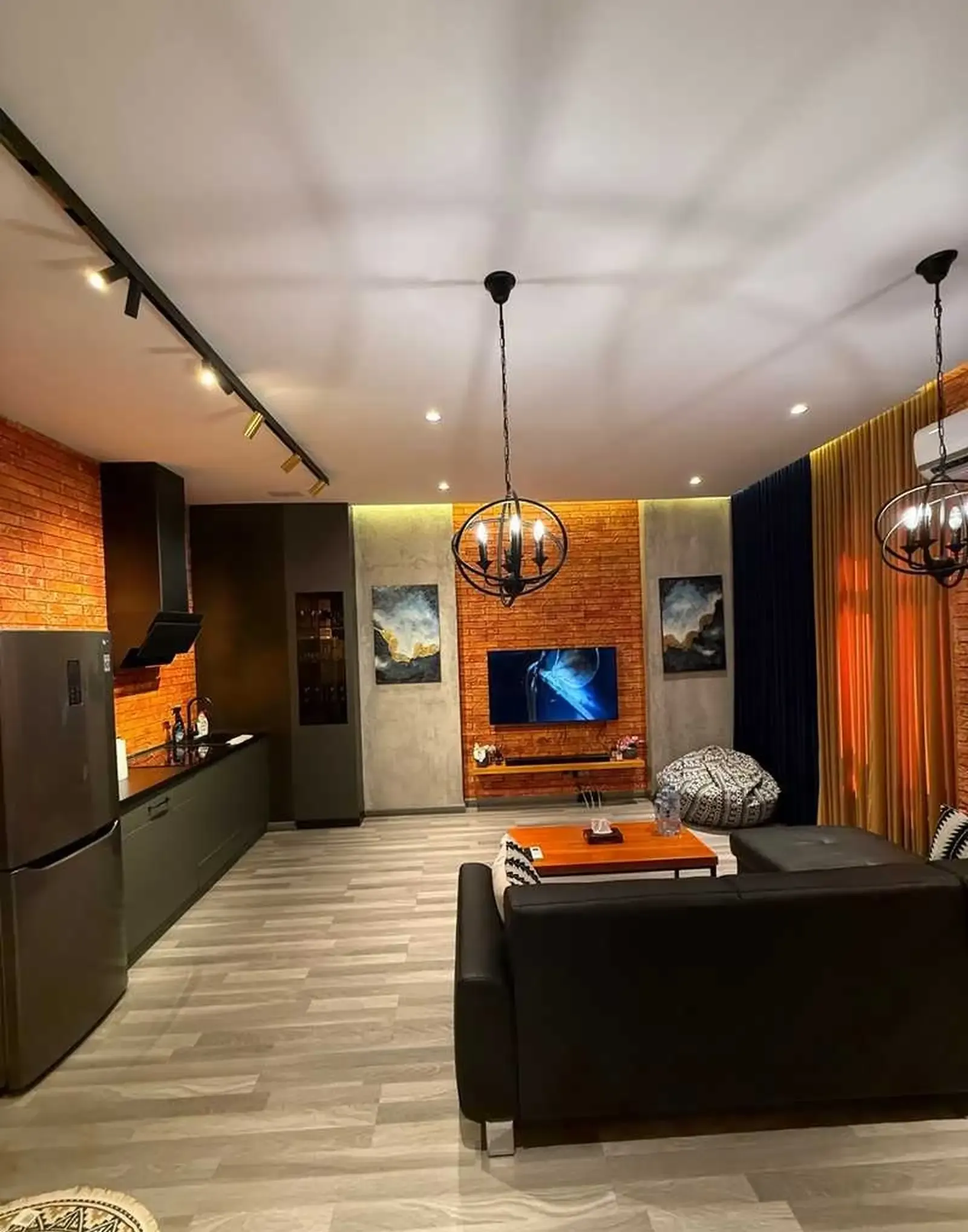 1-комн. квартира, 6 этаж, 50 м², Садбарг доми Гелос