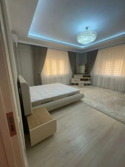 3-комн. квартира, 13 этаж, 110м², и сомони