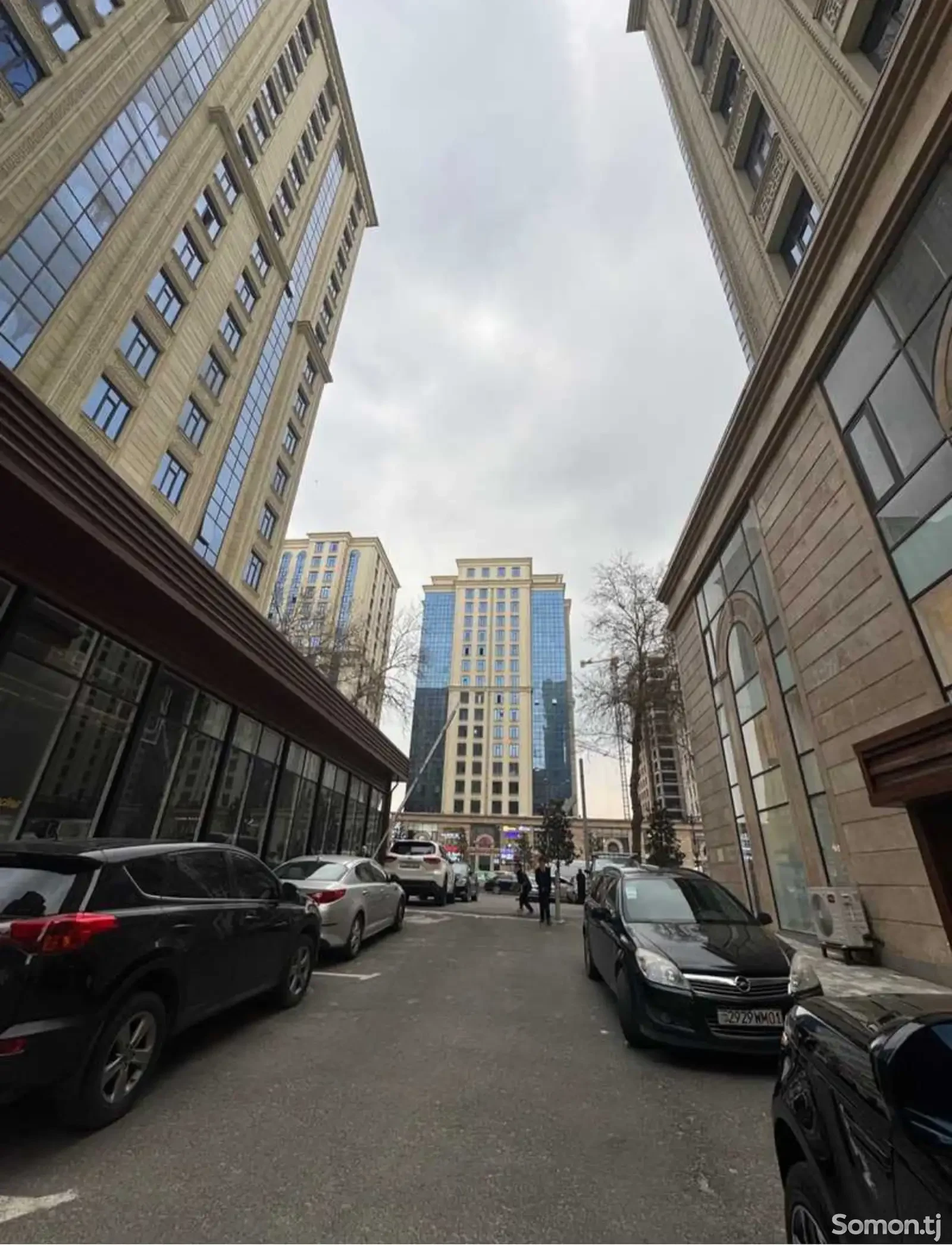 3-комн. квартира, 16 этаж, 100м², Скорий