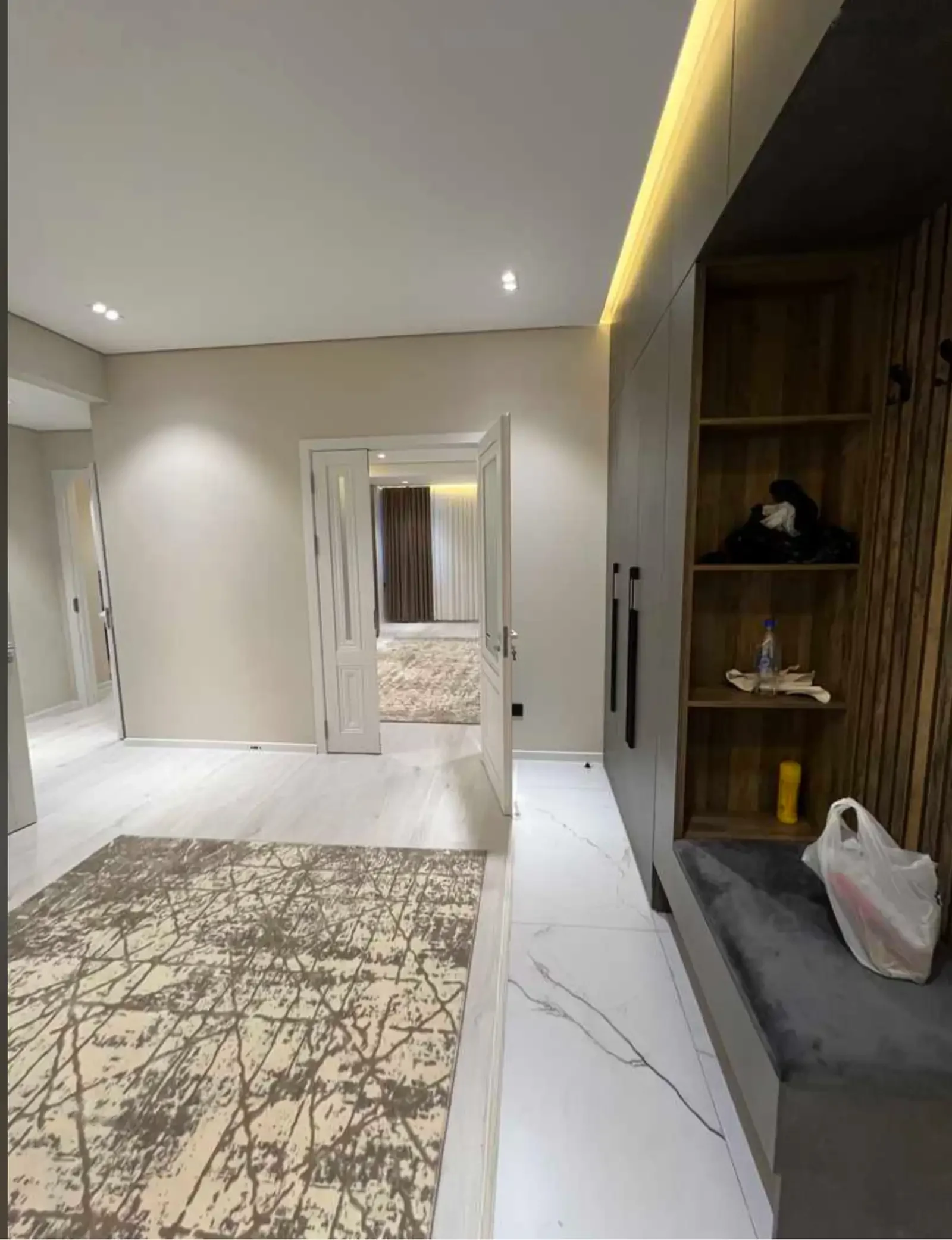 2-комн. квартира, 4 этаж, 91м², Цум