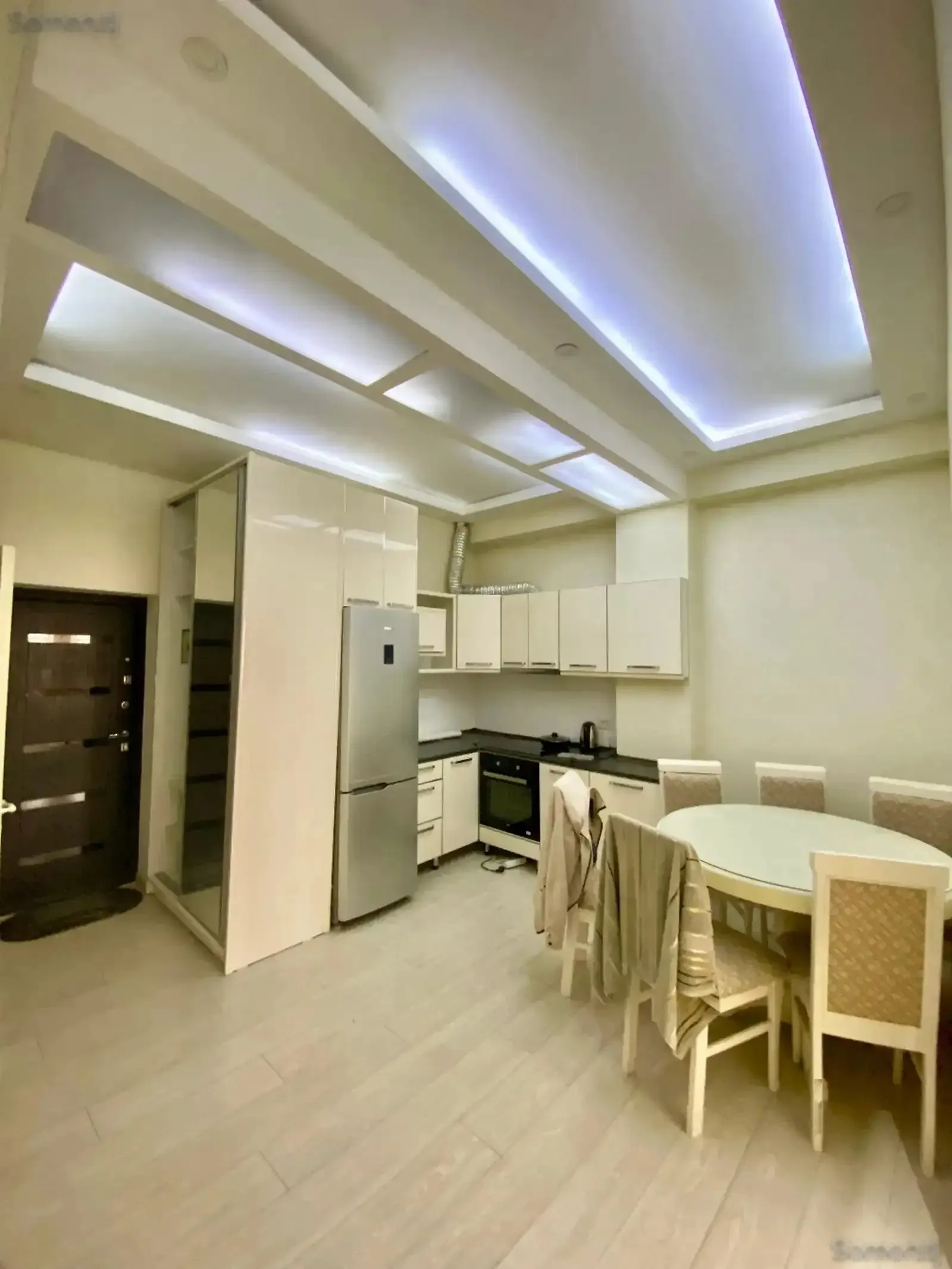 2-комн. квартира, 2 этаж, 62м², Исмоили Сомони
