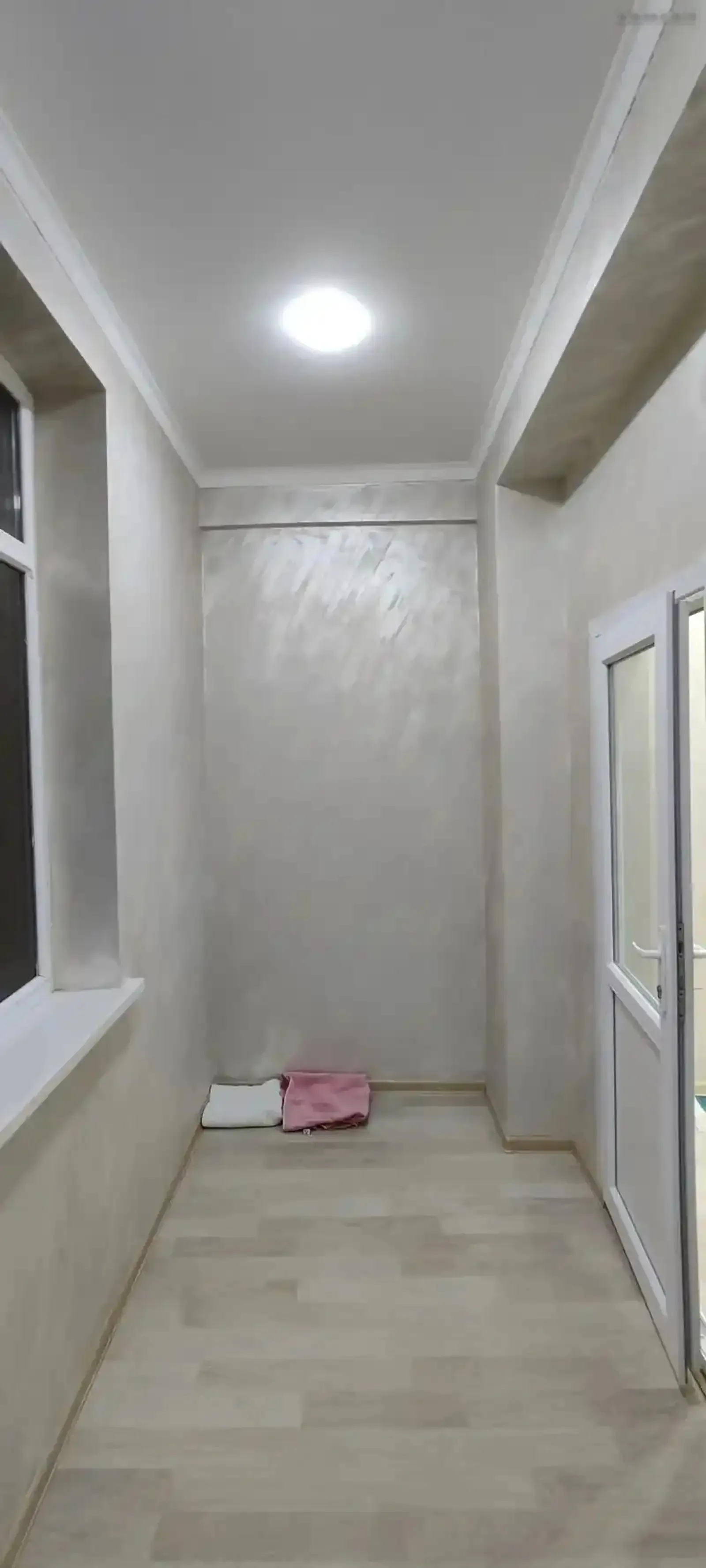 2-комн. квартира, 11 этаж, 100м², 82мкр