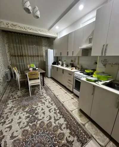 3-комн. квартира, 5 этаж, 77м², Сомони