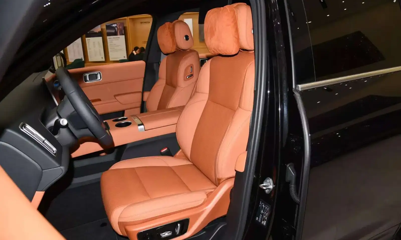 Li Auto (LiXiang) L6,