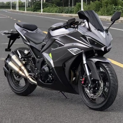 Мотоцикл Honda CBR 400