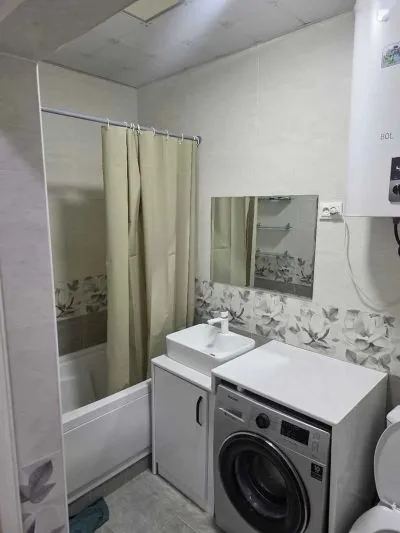 2-комн. квартира, 8 этаж, 70м², 92мкh