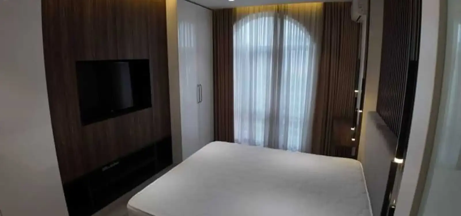 4-комн. квартира, 12 этаж, 170м², Пушкина