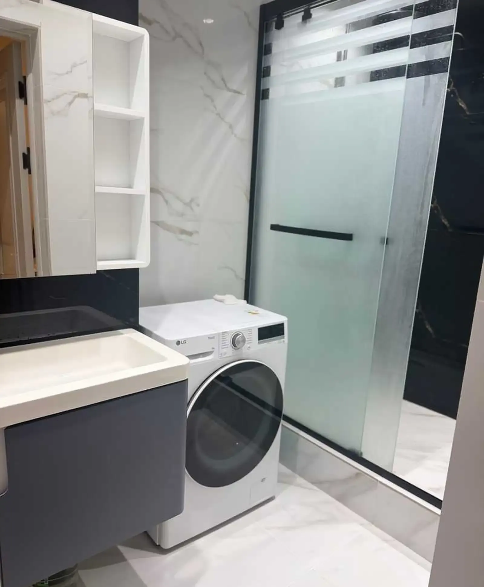 2-комн. квартира, 4 этаж, 95м², Аэропорт