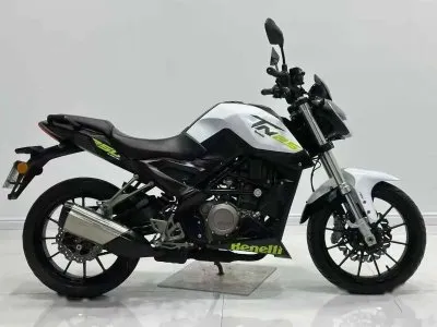 Мотоцикл Benelli