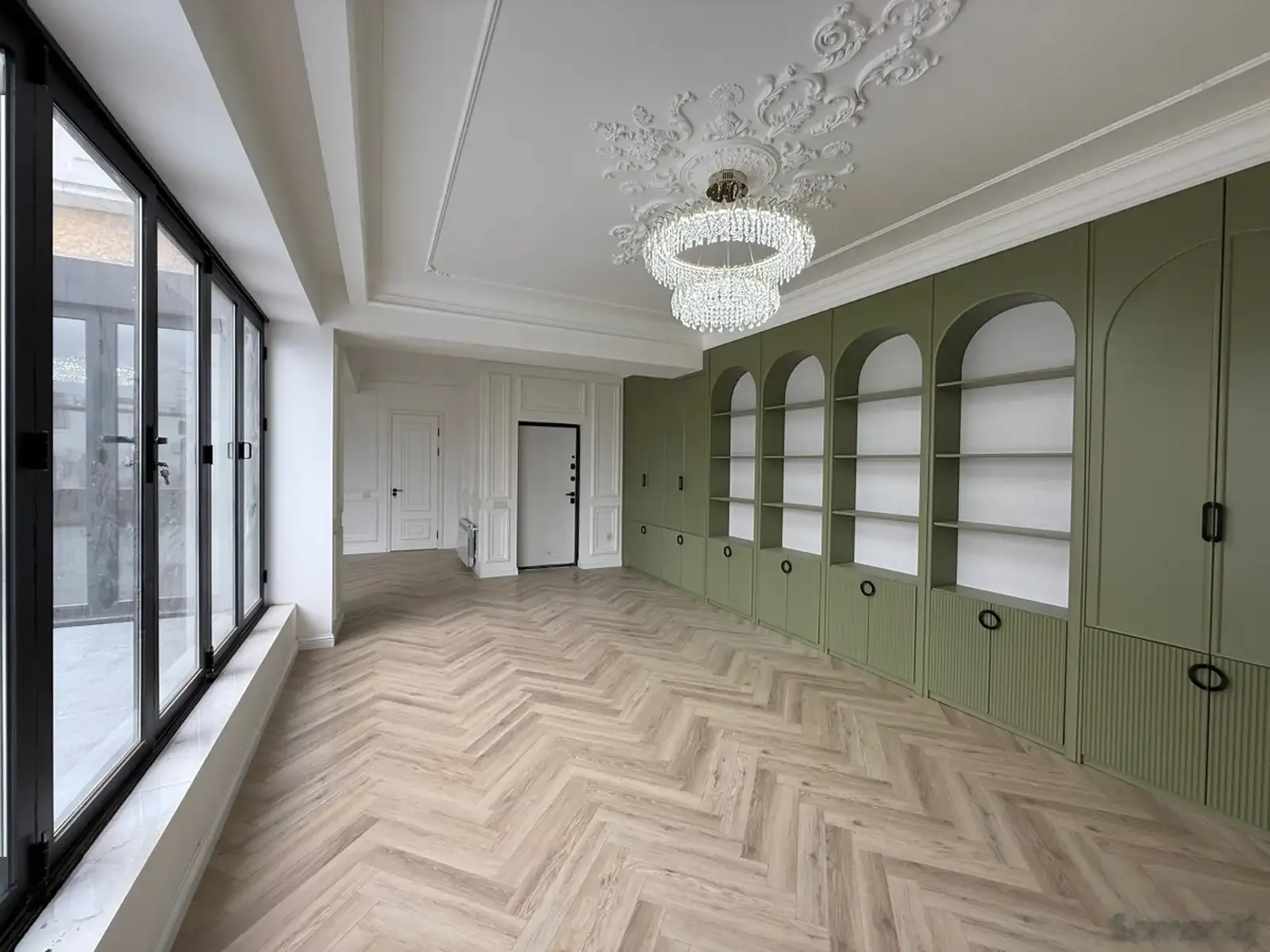 3-комн. квартира, 16 этаж, 115 м², Шохмансур