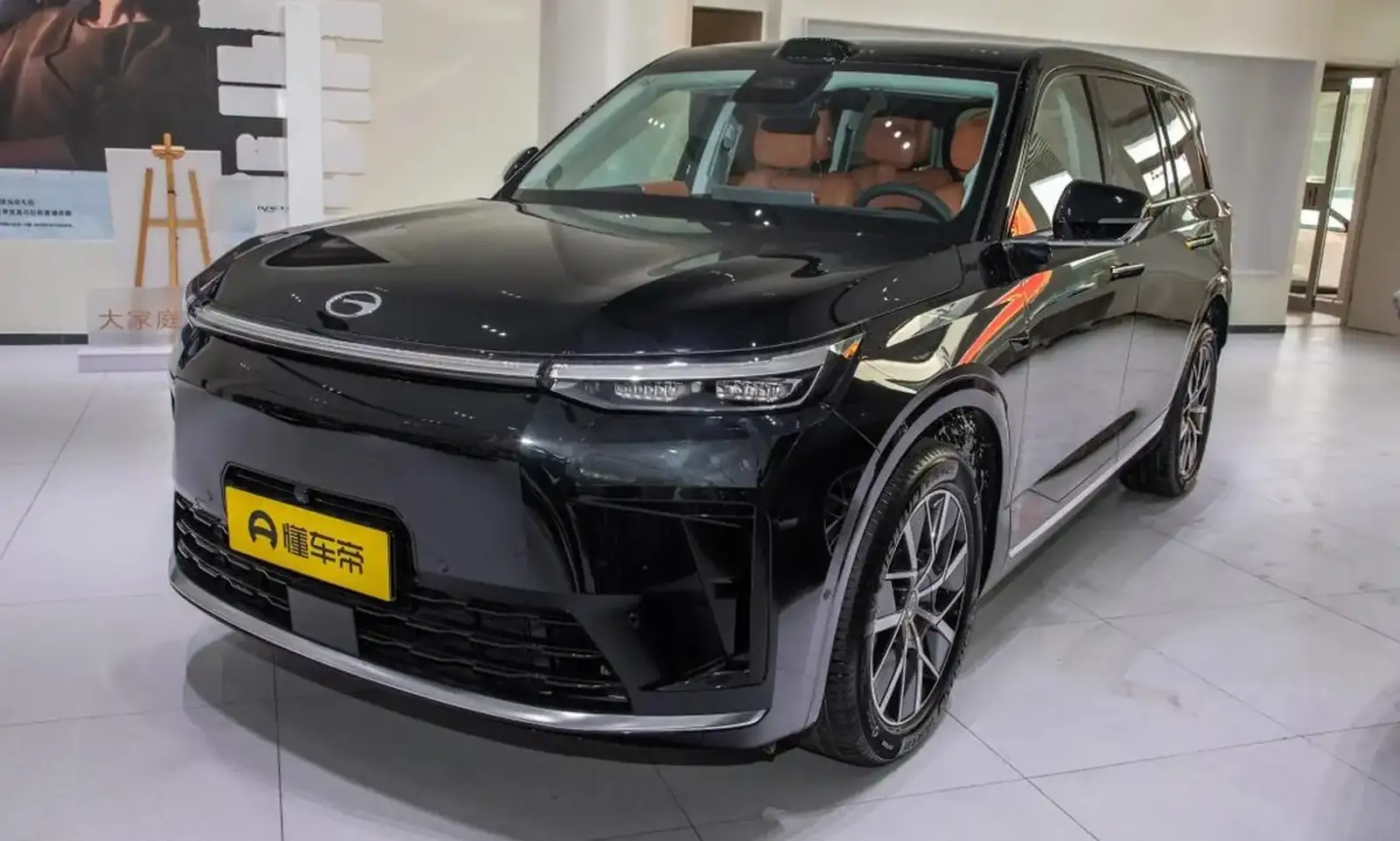 GAC Trumpchi GS8,