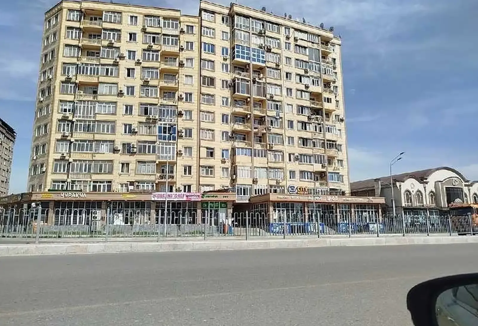 2-комн. квартира, 12 этаж, 55м², Мост 46 мкр