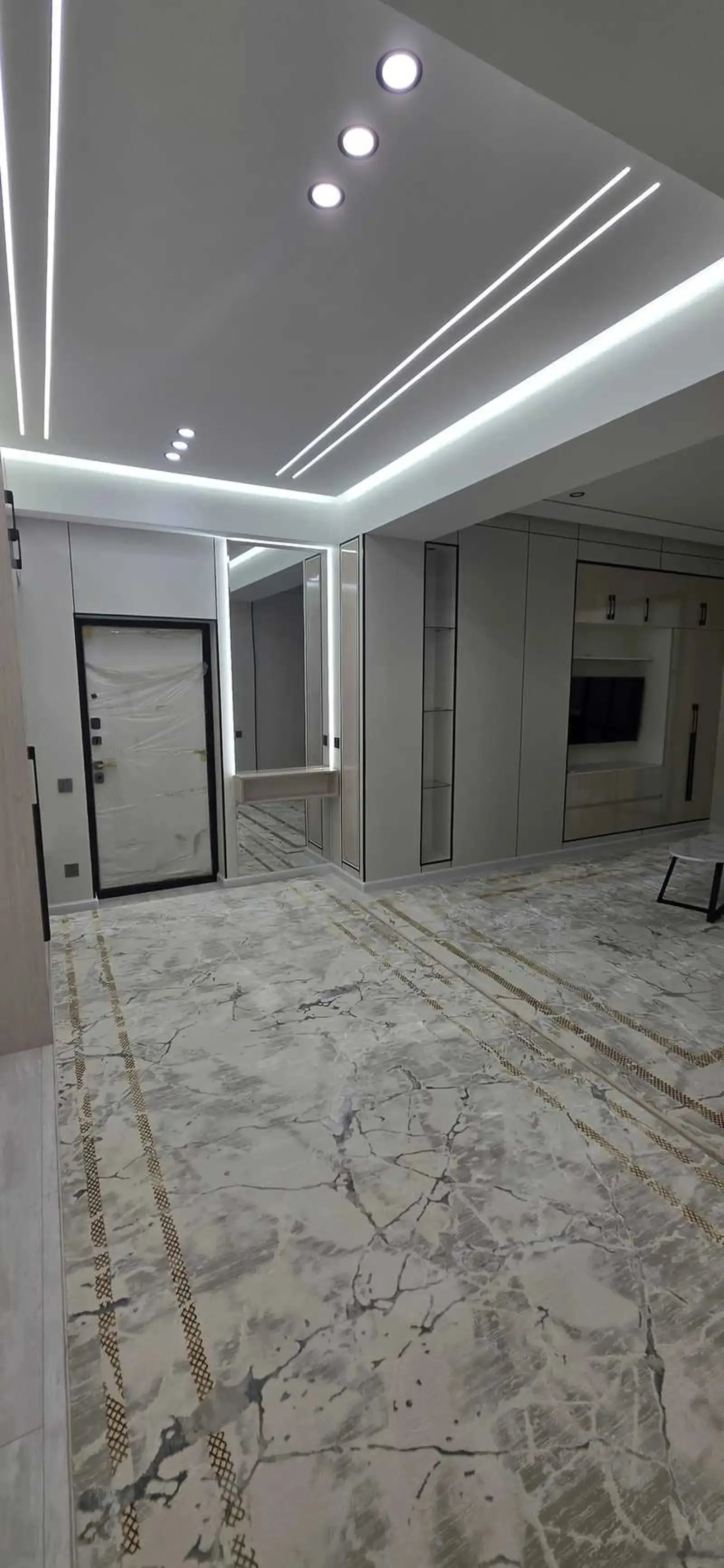 2-комн. квартира, 11 этаж, 72м², Ашан