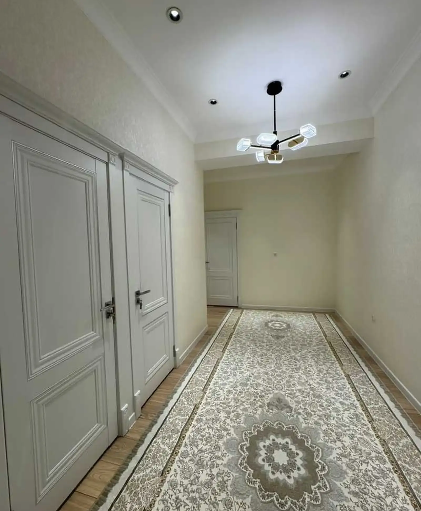 2-комн. квартира, 3 этаж, 62м², Селхоз университет, дом КФС