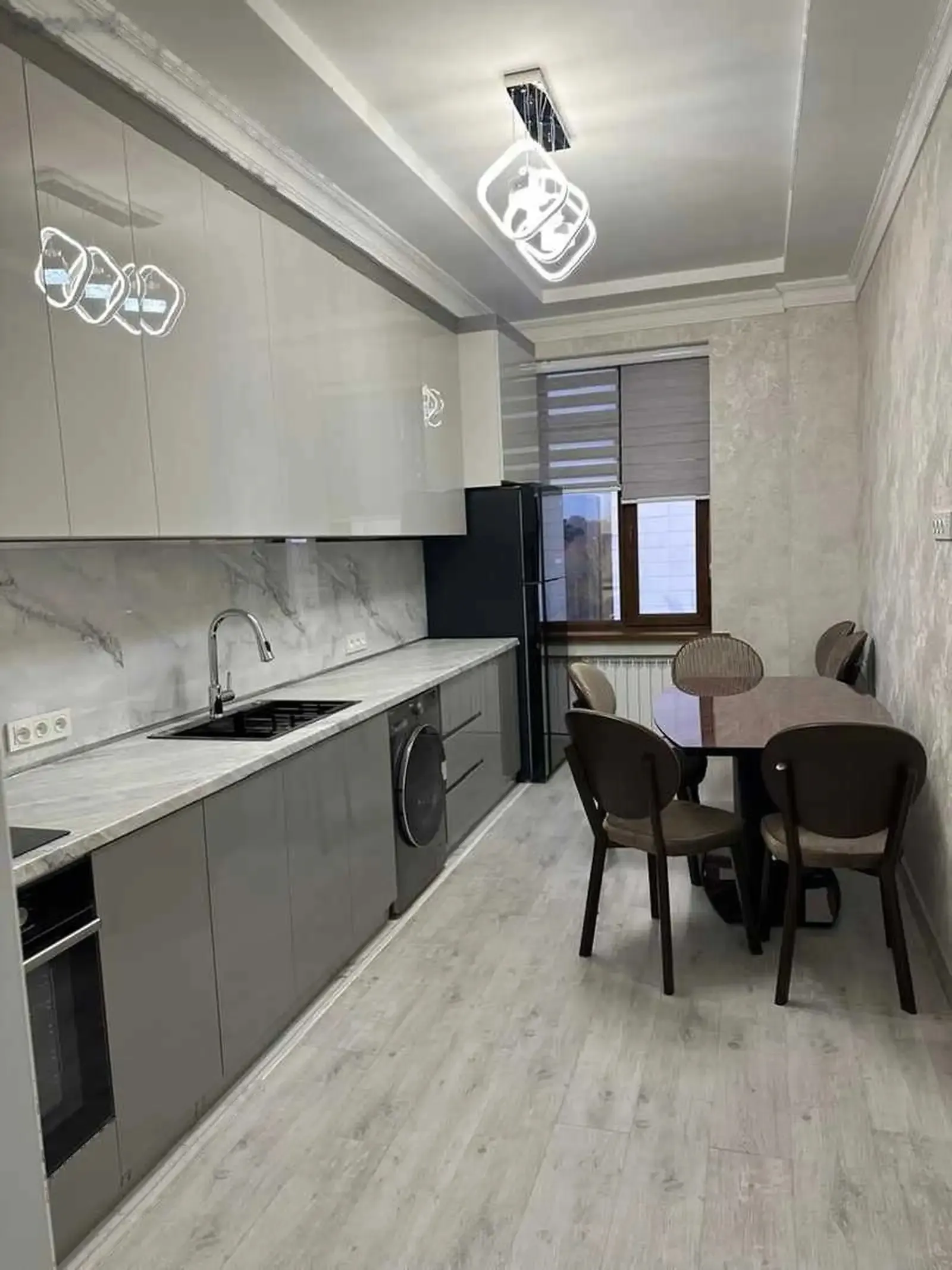 3-комн. квартира, 7 этаж, 130м², н.И Сомони,Сафо