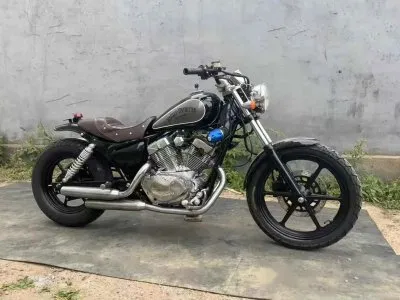 Мотоцикл Yamaha250 retro