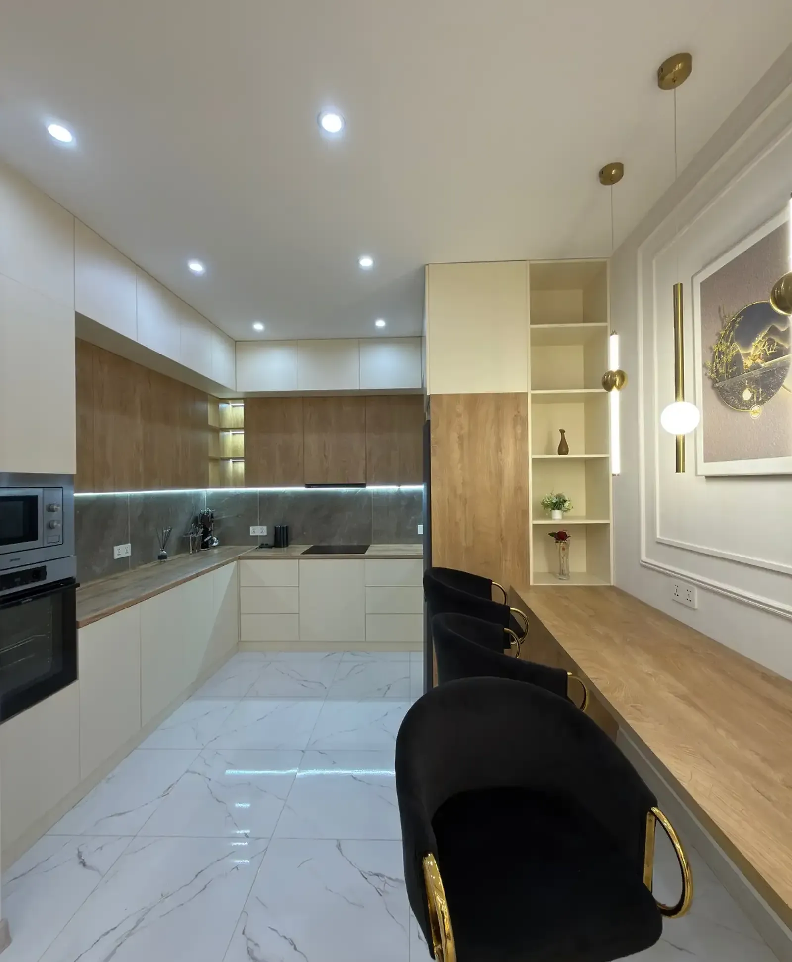 3-комн. квартира, 16 этаж, 115м², Овир/Султанбей