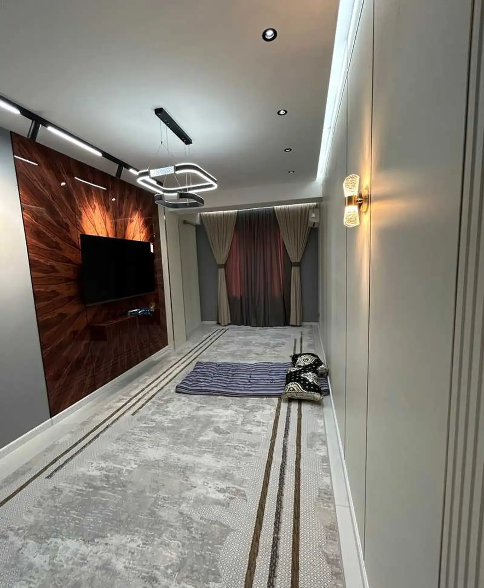 2-комн. квартира, 14 этаж, 68м², Кохи Бародар